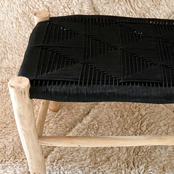 Banc artisanal en bois et corde nylon noire REF Manta-80-noir Vision Originale Maroc