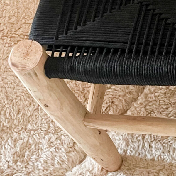 Banc artisanal en bois et corde nylon noire REF Manta-80-noir Vision Originale Maroc