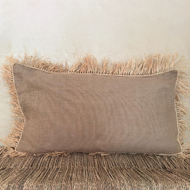 Coussin artisanal en coton et raphia Raffyta beige Marrakech Vision Originale